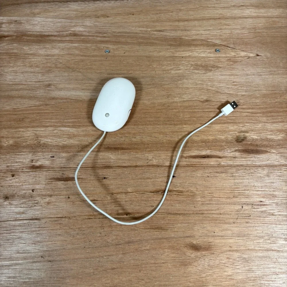 Apple Mighty Mouse Wired USB Optical‎ Mouse White A1152 EMC 2058 Scroll Ball